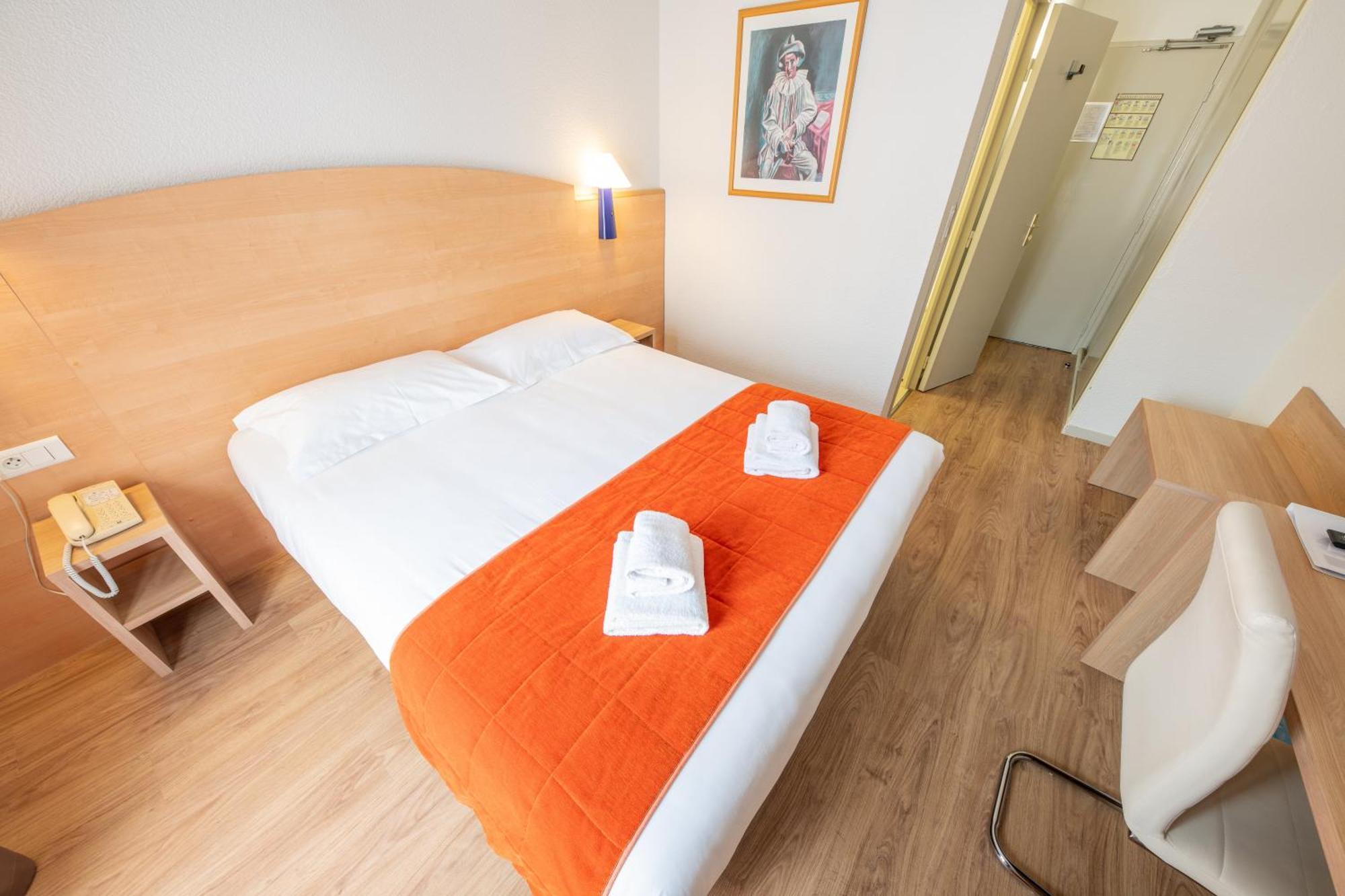 Hotel Saint Laurent نوجو سور سين الغرفة الصورة